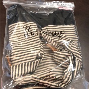 Thirty One Retro Metro Weekender